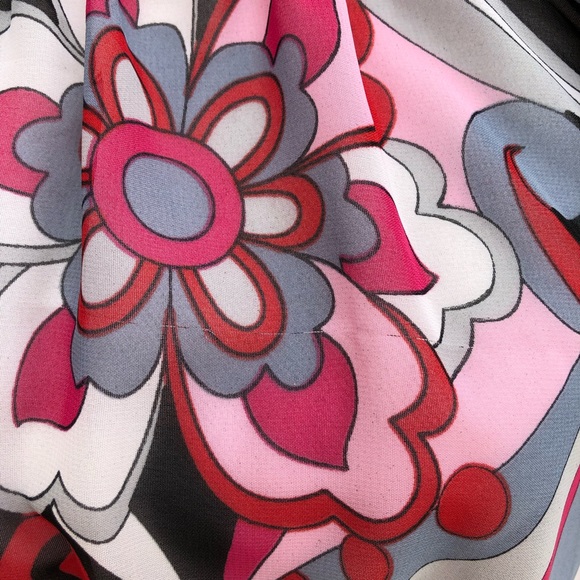 🦋Butterfly sleeve top🦋 - Picture 7 of 8